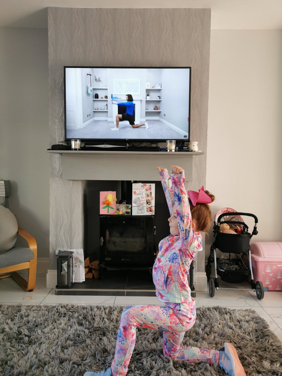 Kay_b_'s tweet photo. @thebodycoach My little girl Eloise loved it this morning 👍🏻👍🏻 Thanks Joe 🏃‍♀️ https://t.co/xvls4on8rr