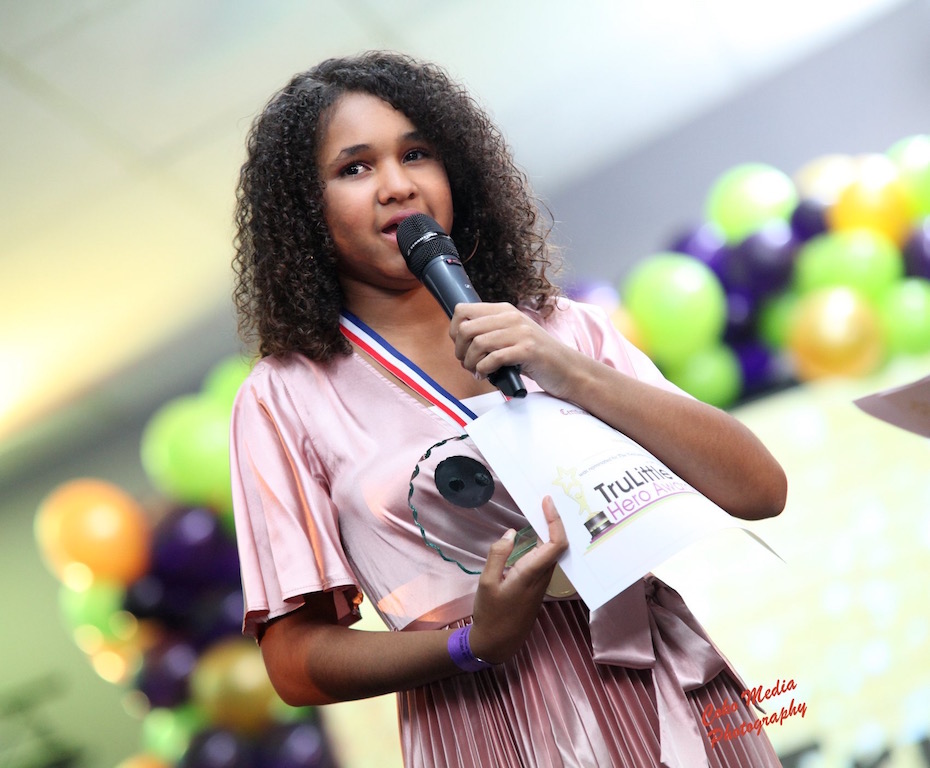 darlingmagazine's tweet photo. Wow this is one inspiring teenager who is doing her thing and doing it well..Vanessa is a motivational speaker, an award-winner, model, you tuber and author, read her story in our online magazine.
#darlingmagazine #inspiringteenager #southlondon
https://t.co/JYurIuRHJc https://t.co/ZYDWvURUw7