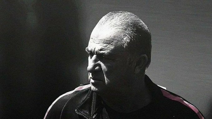 edadeliduman's tweet photo. #Theconquerer! Diren adamım💛💙 #fatihterim @fatihterim https://t.co/iSSIHsR6J9