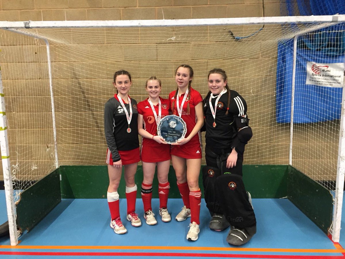 katehporter's tweet photo. Remembering a very special day when ⁦@MarlowHC⁩ won u16 indoor nationals. These 4 leave us this year , we are so proud of how much they have given to the club and wish them much love and luck with their future lives. https://t.co/UAa8diiYWx