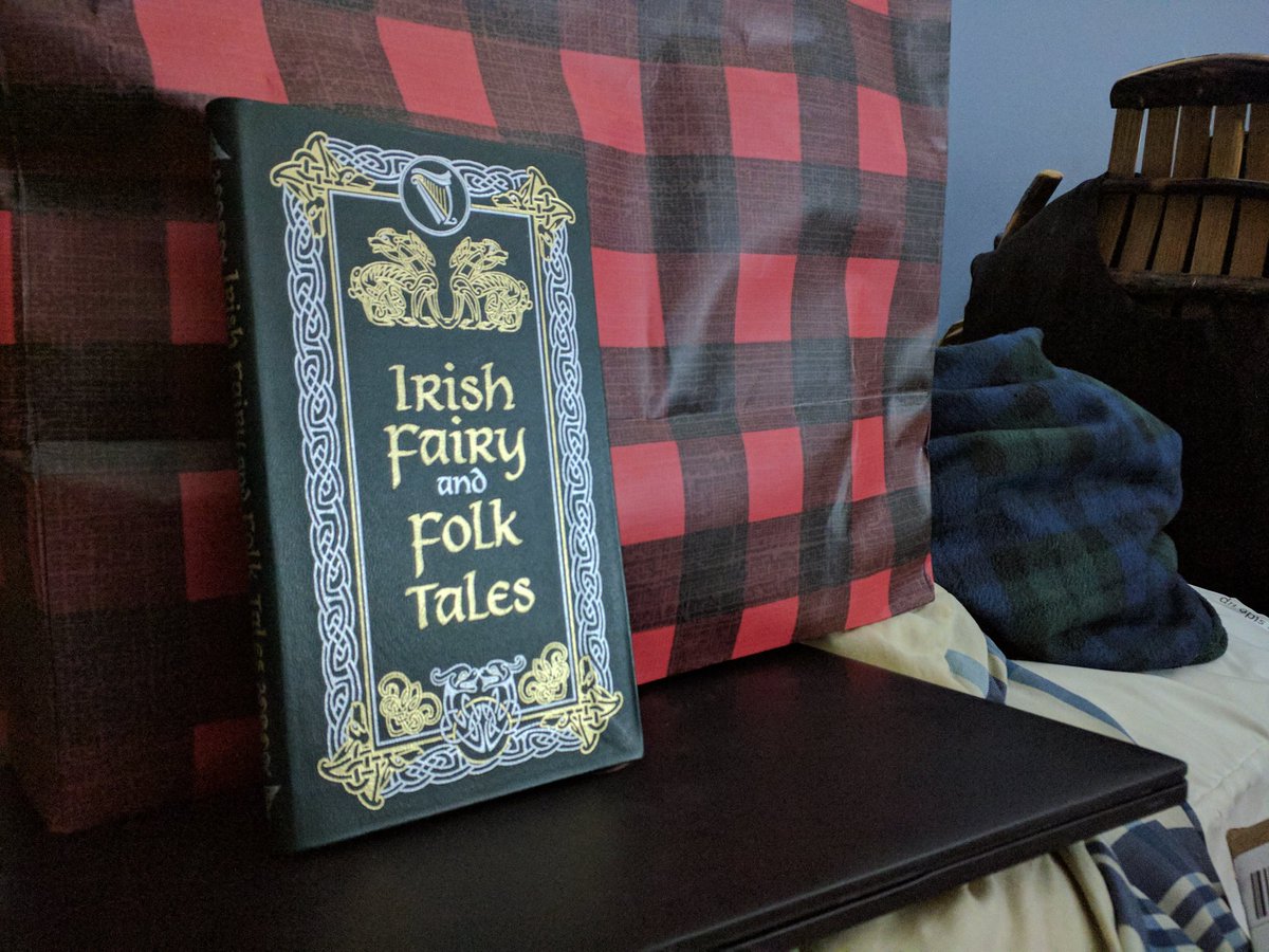UnboxingStory's tweet photo. The good people grin from within the tall grass. They know this will be over soon and the world will mend easy.

#mythology #myth #homeschooling #fairytales #MondayMotivation https://t.co/IaH2k5a5Fk