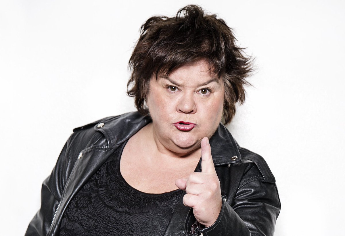 borascomedy's tweet photo. Torsdag 7 Maj kommer Ann Westin till Sagateatern!
Vi behöver ert stöd i dessa tider för att kunna fortsätta köra.
In och boka era biljetter på https://t.co/sJXtpA8KAO 
Håll er friska så ses vi 7:e Maj.#borås #boras https://t.co/GuKASDSQGx