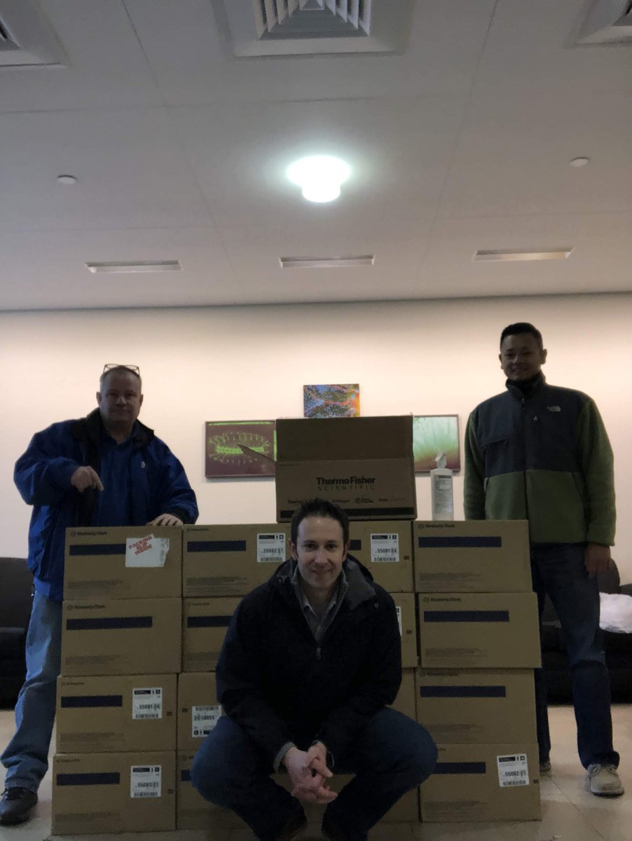 massbiomed's tweet photo. This is what 16,000 latex gloves and assorted PPE looks like!!! Thank you @Mustang_Bio, #ZATA #iVexSol, & #PranaBiosciences!!
So proud of @WPI for organizing this drive to support the workers on the front lines against #COVID19. #worcester #biotech #lifescience https://t.co/hbAx0X3M42