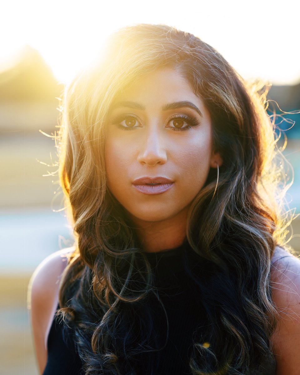 ✨here comes the sun, doo doo doo doo ☀️✨ I hope your day is full of laughter, warmth &amp; love! #eliseazkoul #herecomesthesun