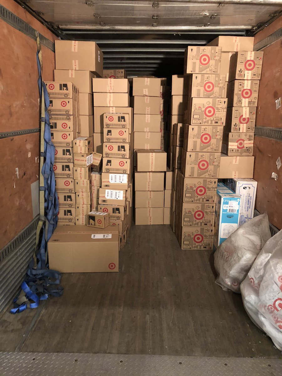 TravisRitchart's tweet photo. Added truck ☑️  Line clean and set for tomorrow ☑️  Take an extra 1k SFS units ☑️   Nothing is slowing this team down!!  @BHaeusser @costend @RicaDevas @afadnesstarget https://t.co/JhFQ9tSVB7