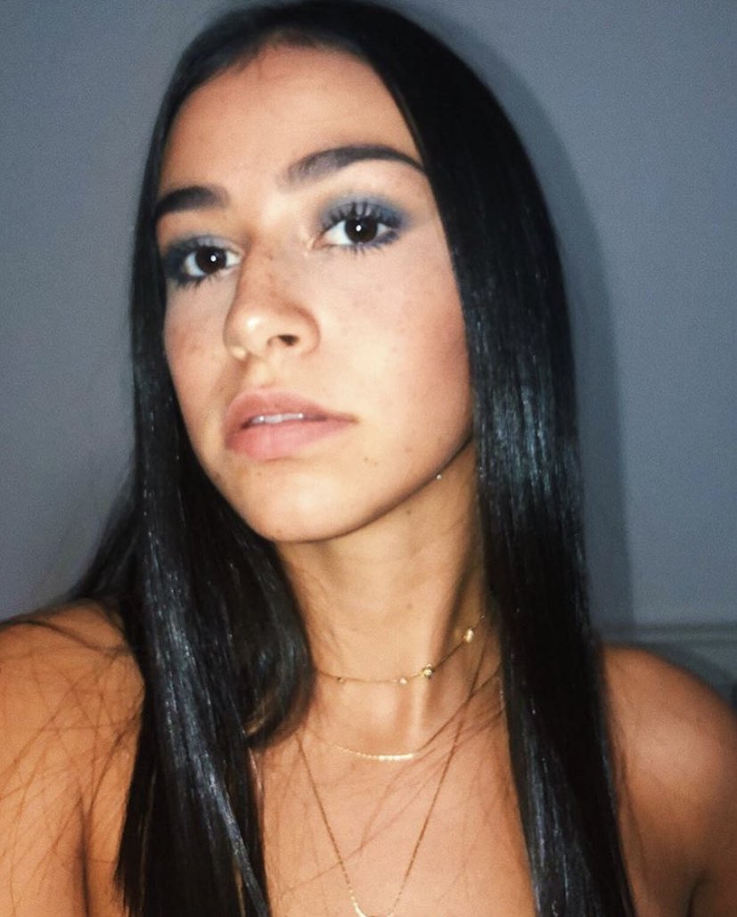 lyanamariaa's tweet image. New avi? Maybe? 🦋🖤 #IGSawItFirst #tb