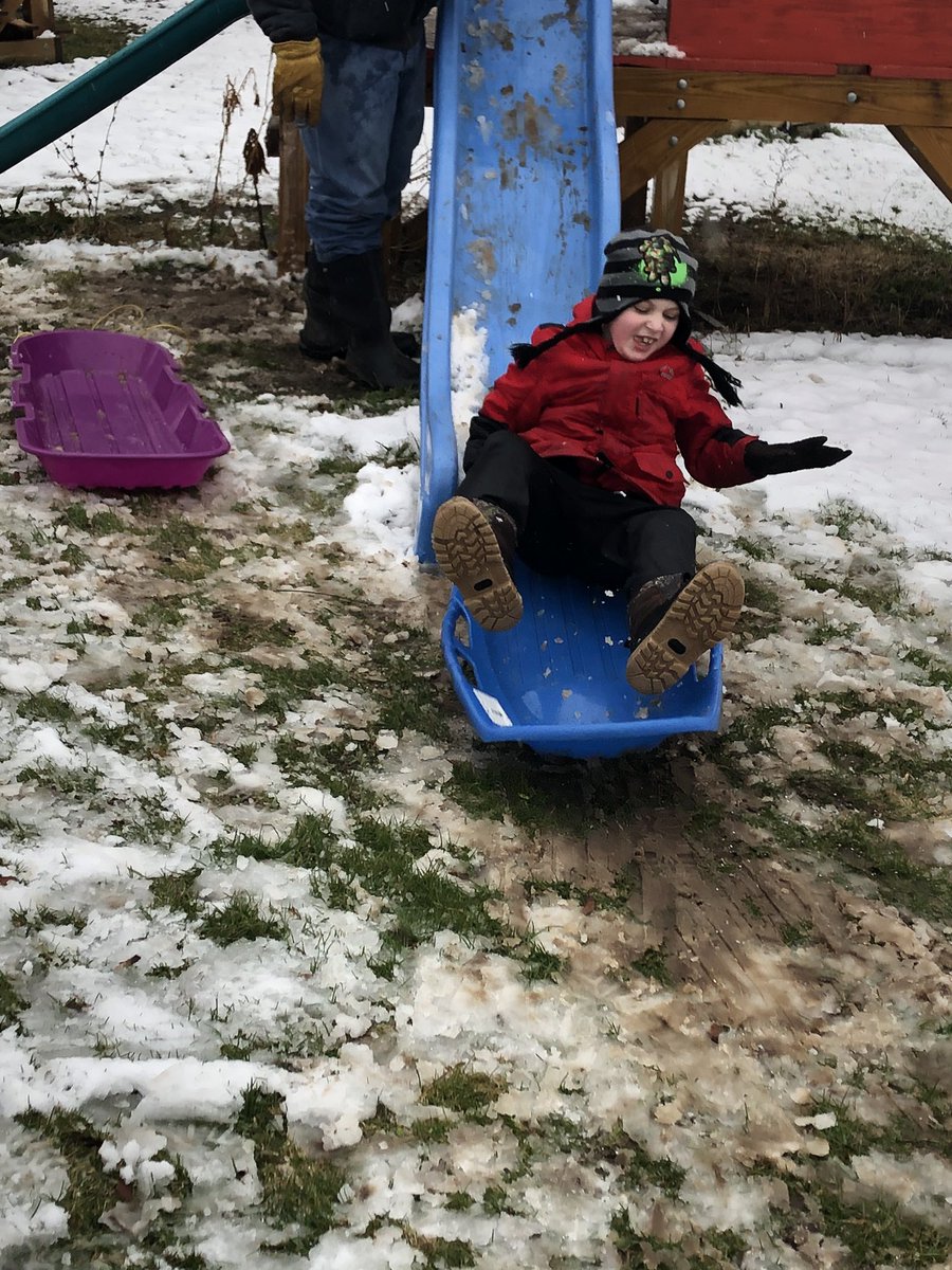 MrsNies's tweet image. A little red neck sledding after daddy got done with a Google Meets with his students. Not enough snow to actually sled so they had to figure it out. #creativesledding #socialdistancingfun @SciNiEs