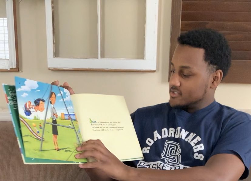 Thank you to two Dalton State College Roadrunners for reading to our students virtually! A Dalton State Student Teacher and a 2020 Championship Basketball player are reading “The Ugly Five” and “If I Built a School” #AloneTogether #uKnighted <a href="/DSAthletics/">DS Athletics</a> <a href="/DaltonState/">Dalton State College</a>