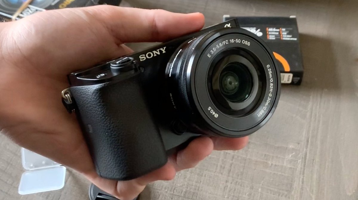 Brandoview's tweet photo. Looking at getting a new camera? Consider the Sony A6100 https://t.co/GfjsSMMcoY #Sony #SonyAlpha #sonya6100 #mirrorless #4kvideo https://t.co/8p7TbXTRov