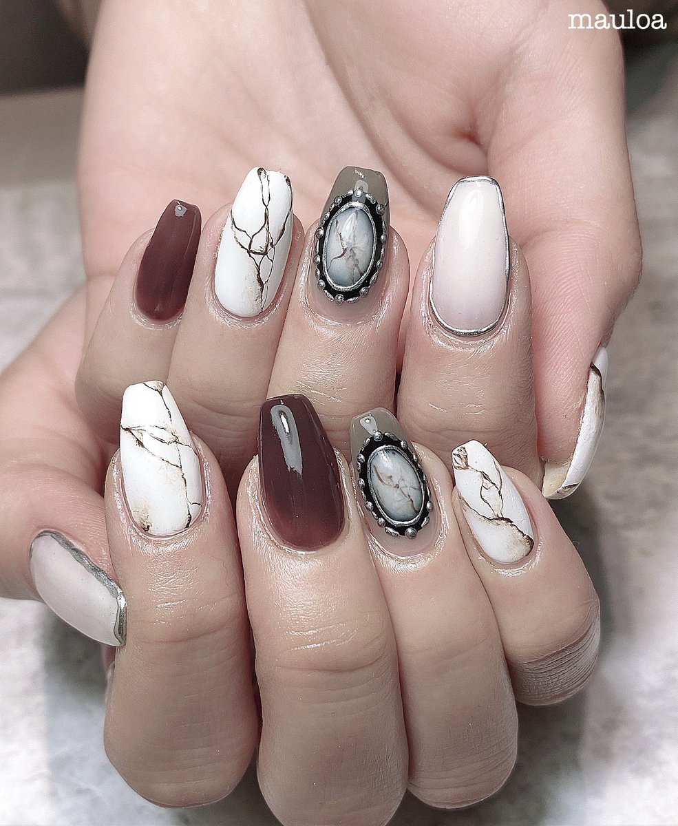 Mauloa 手書きアート シルバージュエリー いつもありがとうございます ネイル ネイルデザイン グレージュネイル ターコイズ アートネイル 春ネイル 大理石ネイル デザインチップ 冬ネイル Newnail 天王寺ネイル 西海岸