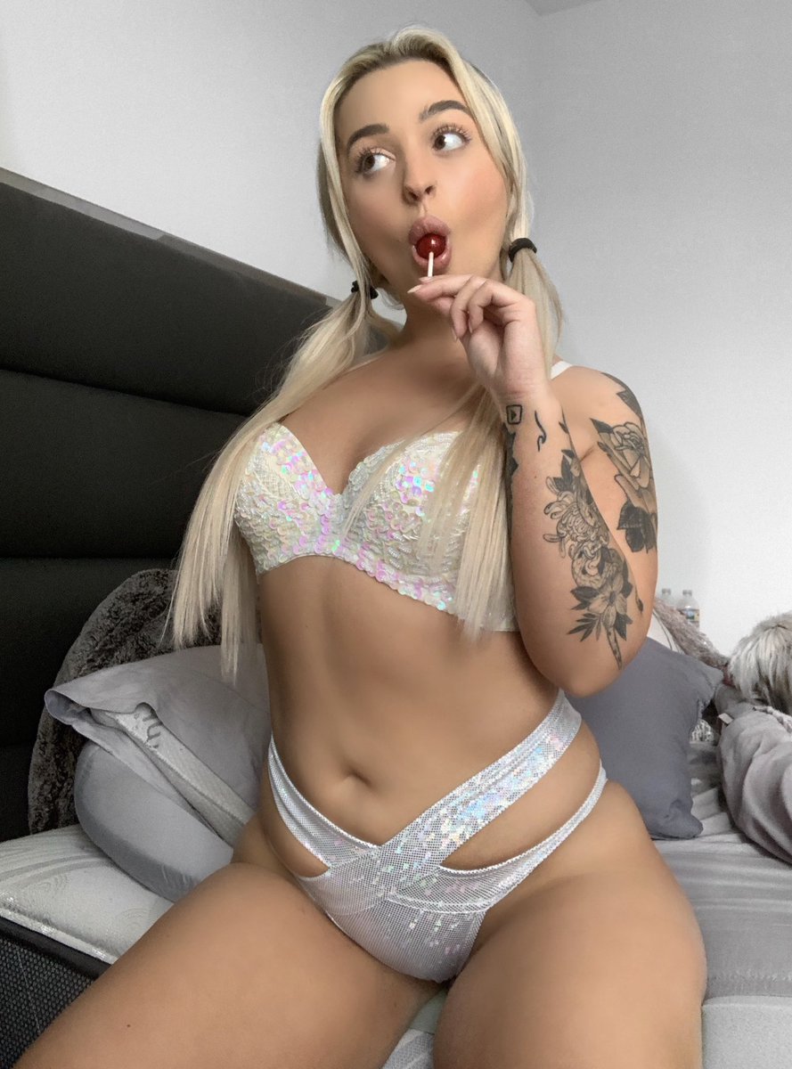 olivia cara on X: only $13 to sign up to my onlyfans page, it's on sale  currently! 😈 (i also sell bg content with seb if interested) come thru &  join, trust