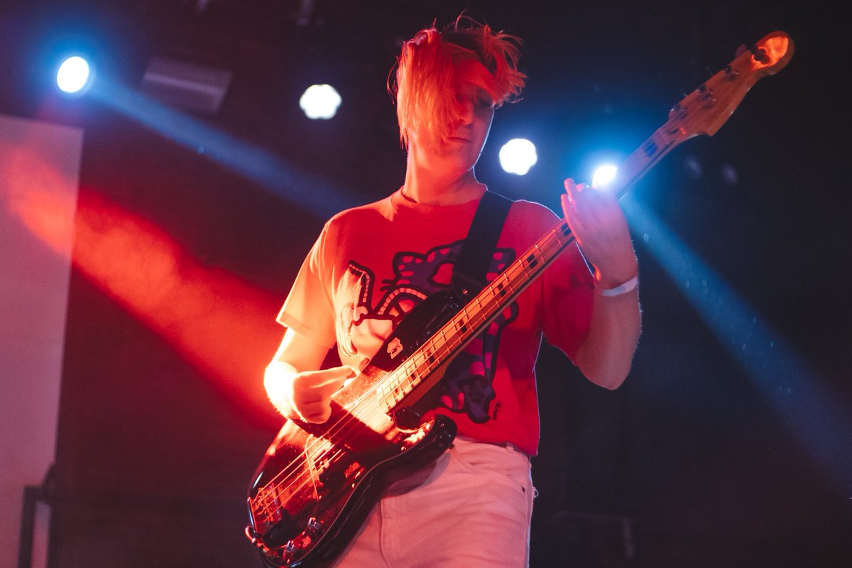 naturalmusic__'s tweet photo. "If concerts are about escaping the mundanity of the world, then going to a @SH0PP1NG show is like pulling the ejector seat in a space-bound rocketship."

Read  @DrewPitt1's live review of an epic show on the eve of quarantine lockdown in LA https://t.co/oeexUlUIDP