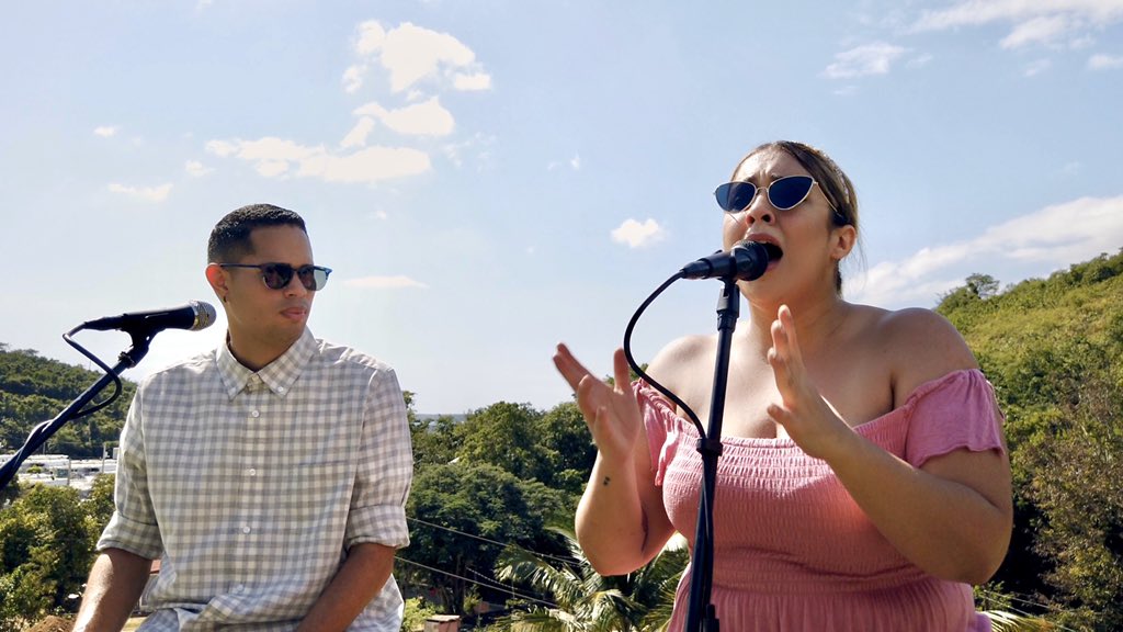 SonataGris's tweet photo. ¡VIDEO NUEVO!  Disfruten de nuestra versión de #Shallow originalmente por Lady Gaga y Bradley Cooper. ⤵️

Link: https://t.co/aN9FYPLIXM https://t.co/HJ44Hw03hH