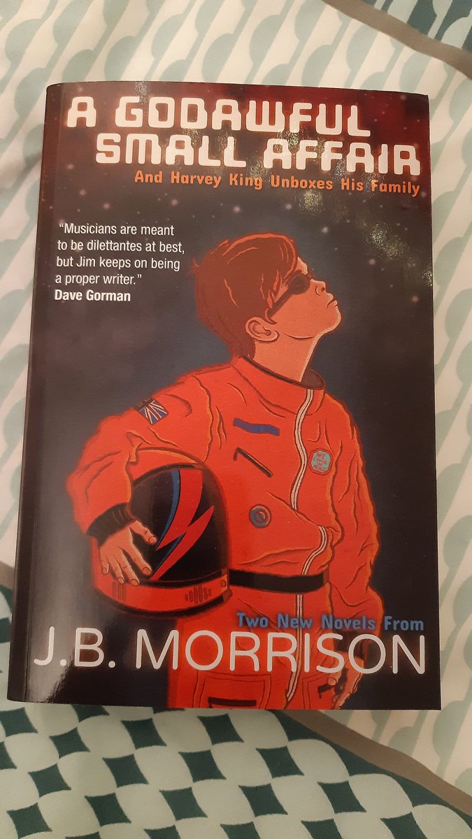 .<a href="/mrjimBob/">Jim Bob</a>'s new book arrived today. Perfect timing. 👍🏻