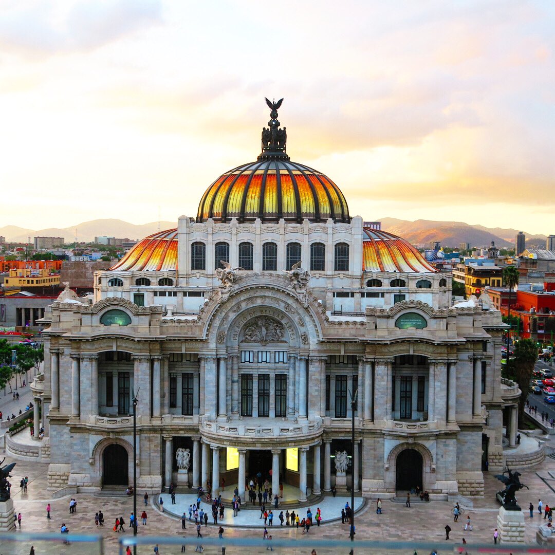 informatedfw's tweet photo. 🎨 Have No Fear, Museums Are Still Here! Experience museums around the world at home.

🖼 https://t.co/3Ga22GdBcO
🖼 https://t.co/BpkhnWoIkY
🖼 https://t.co/5fOaOW5jln
🖼 https://t.co/RUznlbAZPb
🖼 https://t.co/1jcYluJNI6
🖼 https://t.co/VEAijkjgem

#InformateDFWtips #ArtLover https://t.co/iXRcUMXPgj