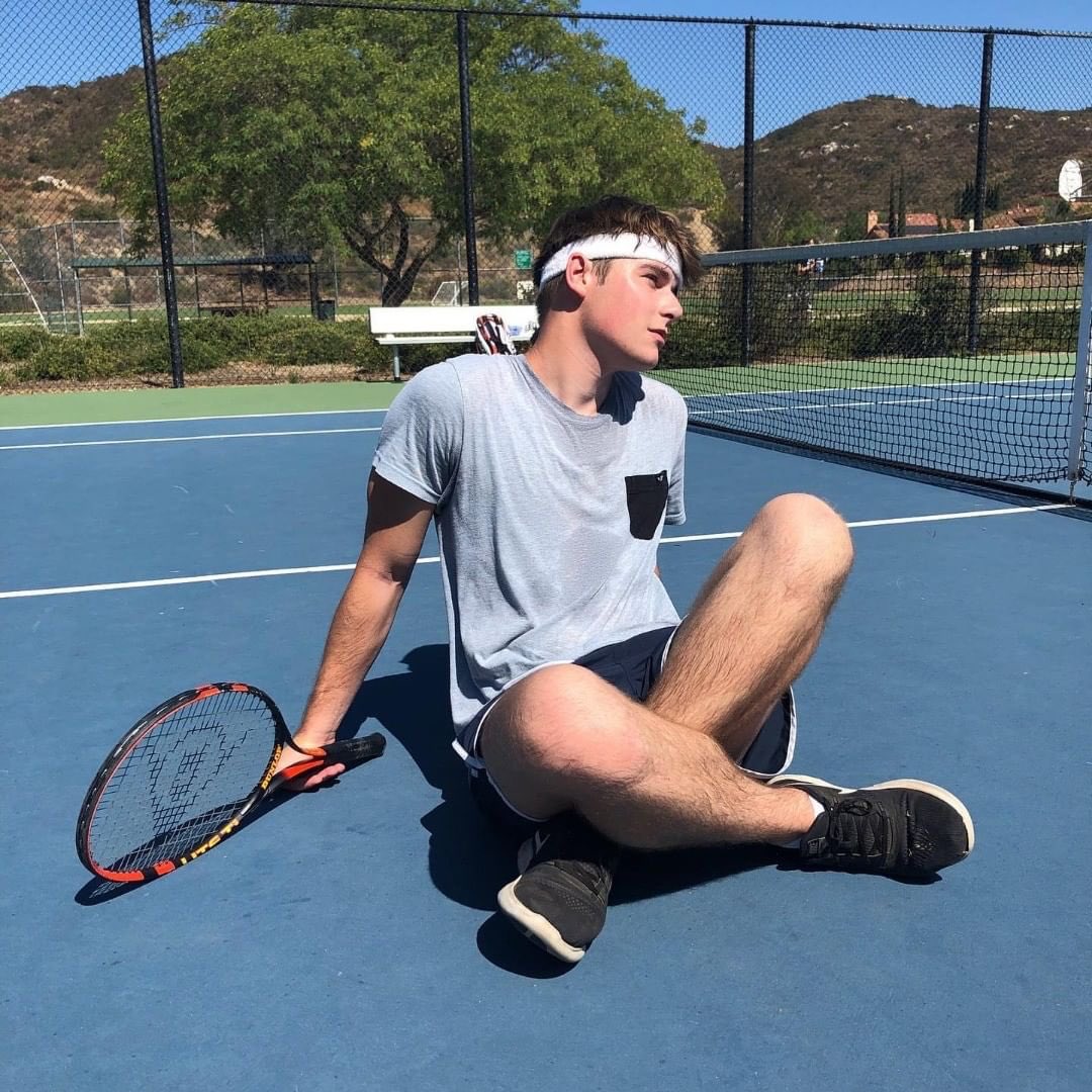 let me hit your bxlls 🎾