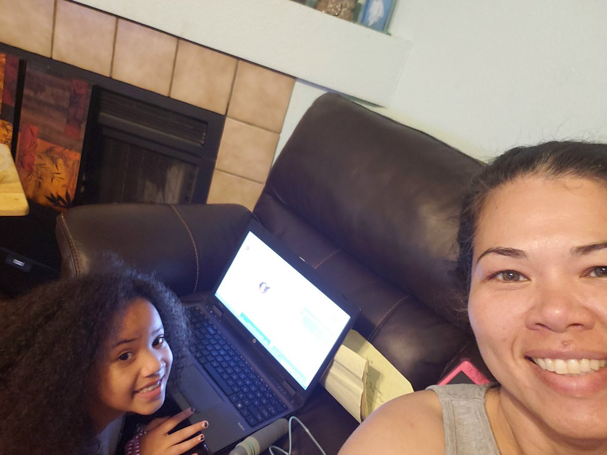 MsHallScience's tweet image. Distance learning. We both agree,  we'd rather be at @JordanNISD and  @NISDEvers. #JordanMSLegends