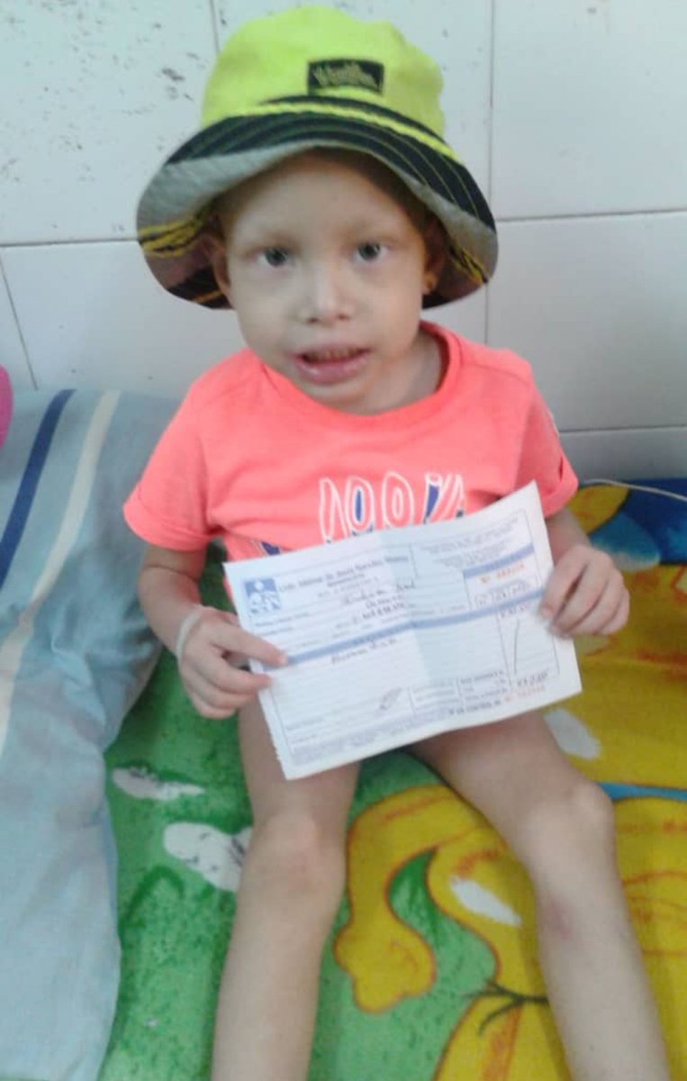 fundacionjesed's tweet photo. Gracias @ALV457 hace unos días se le pago unos exámenes y se le compro algunas cosas que  necesitaba nuestra princesa Ana Acosta dx #neuroblastoma paciente del oncológico de Barcelona https://t.co/zCRSL9l58e