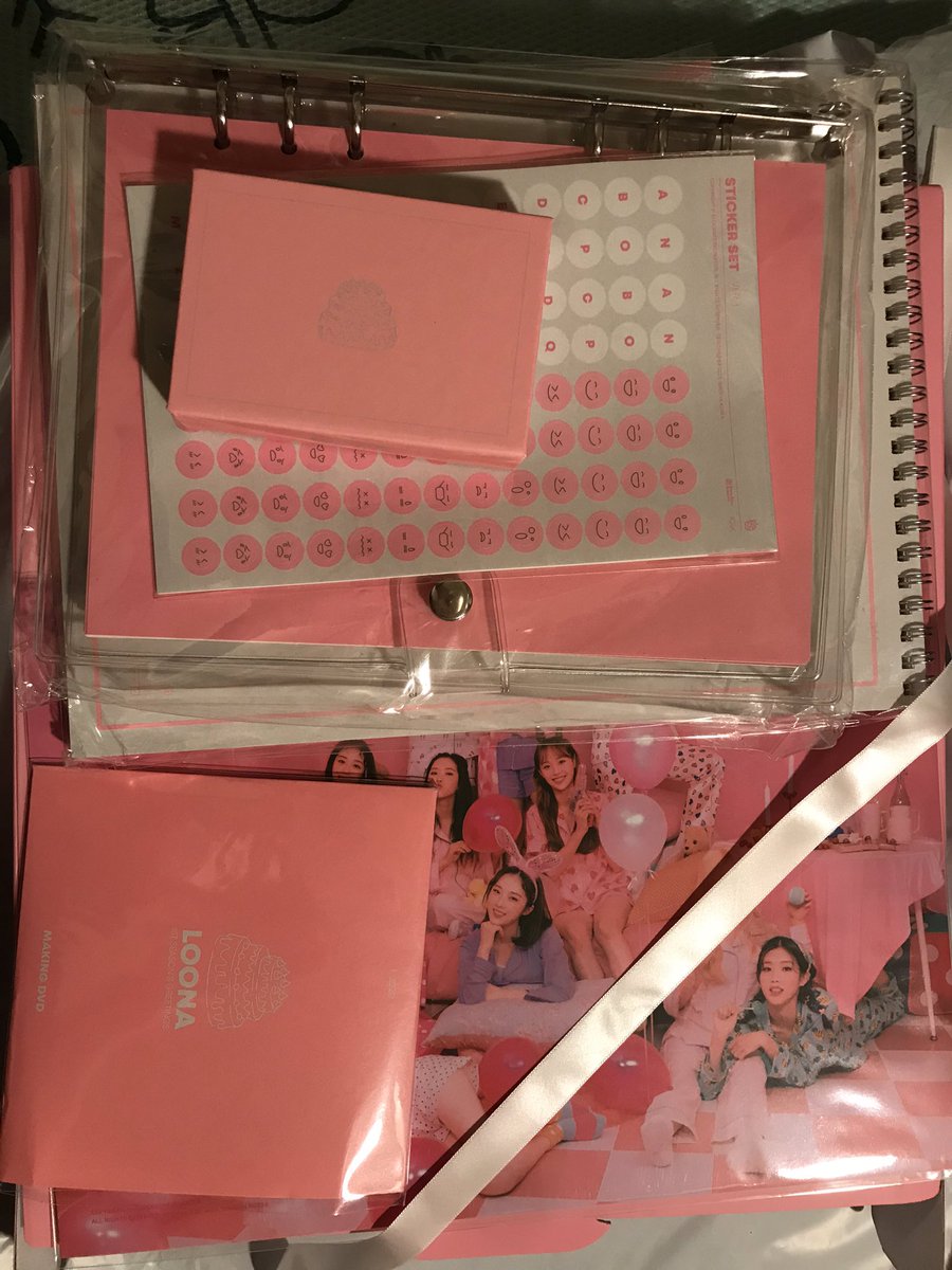 revelbiird's tweet photo. my loona sg came in today!! @primroseGOs #roseproofs https://t.co/5DtluKDckg