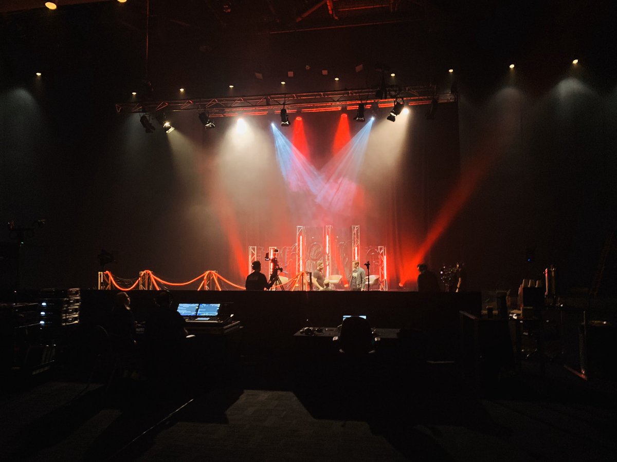 reloada's tweet image. Behind the scenes at #qode &amp;amp; on the Launch stage soon with @stephsocial_ @Reload_Media @SprintVc @advancergroup