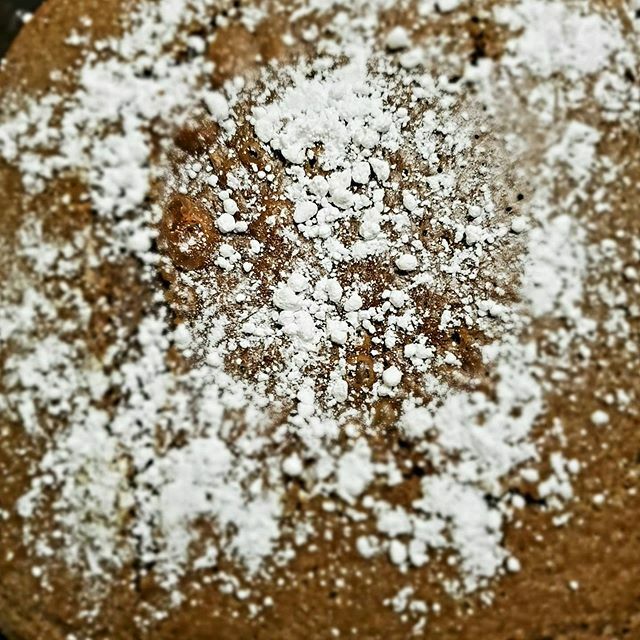 Today's adventure in shelter-in-place baking... A vegan chocolate cake.

#chicago #spring2020 #socialdistancing #shelterinplace #stressbaking ift.tt/2Ufi78k