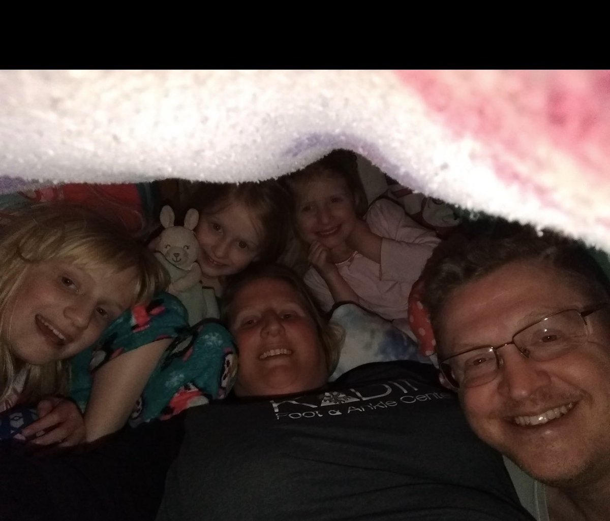 Hope_Ivler's tweet photo. Nothing like a little rainy day fun!  Stop everything, drop everything and STEM! We all had 15 mins to make a fort with pillows, blankets and anything else we could find! #rainydaystem #WeAreInThisTogether #distancelearning @KingstonES1955 @ChpsTweets @CherryHillSTEM https://t.co/am4ziivoAH