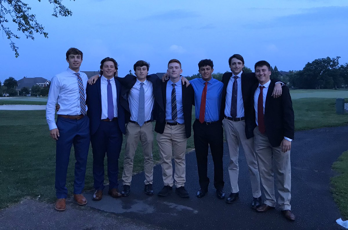 Class of 2020 Riverside Baseball Seniors...Ram Family 💙 ⚾️ ❤️#brotherhood  #ramfamstrong
<a href="/Rvsidebaseball/">Riverside Baseball</a> <a href="/coachplank8/">Sam Plank</a>