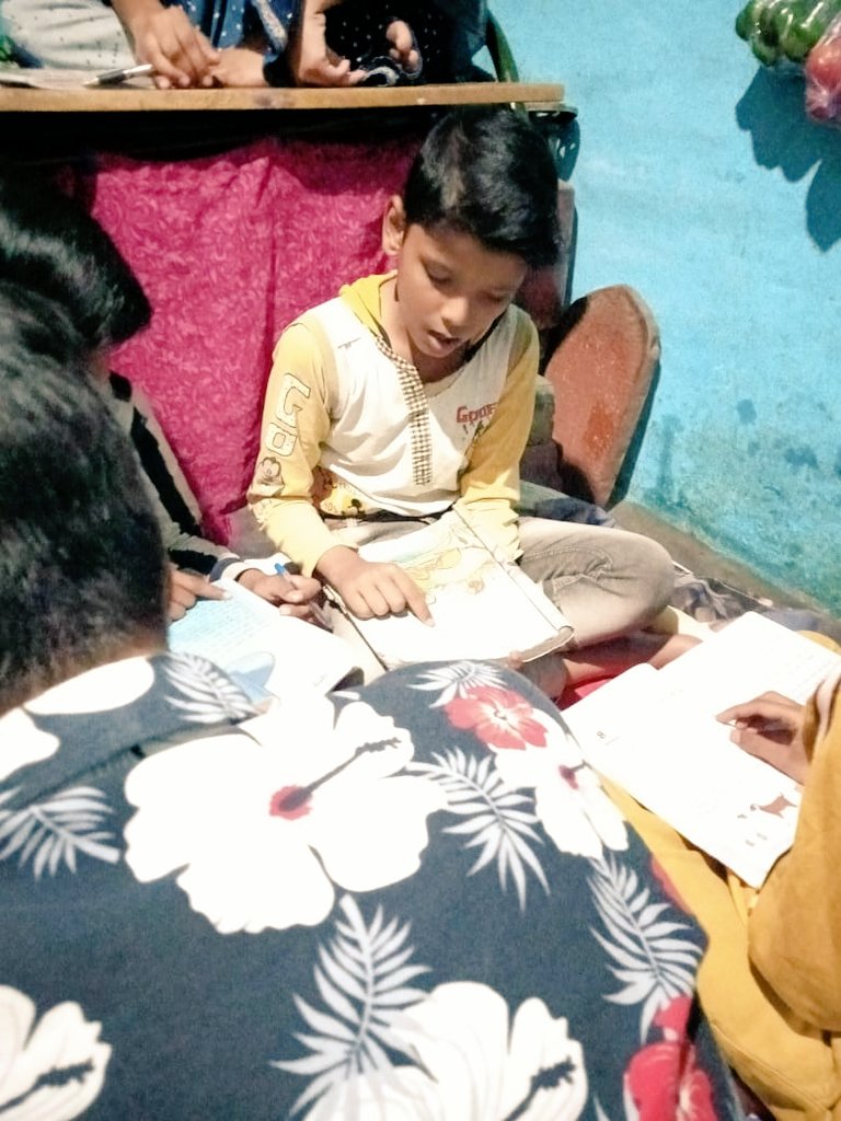 Chandan96539512's tweet photo. Dream Empowerment Organisation NGO - बच्चों को फ्री में कोचिंग क्लास देते, अब तक कुल मिलाकर 5 जगह पर या मुहिम शुरू हो गई है। Noida, Greater Noida, Delhi Kondli, Ghaziabad, 🇮🇳 #righttoeducation #DeoNgo @Chandan96539512 @Priyank76582546 https://t.co/TmVdWBErcg