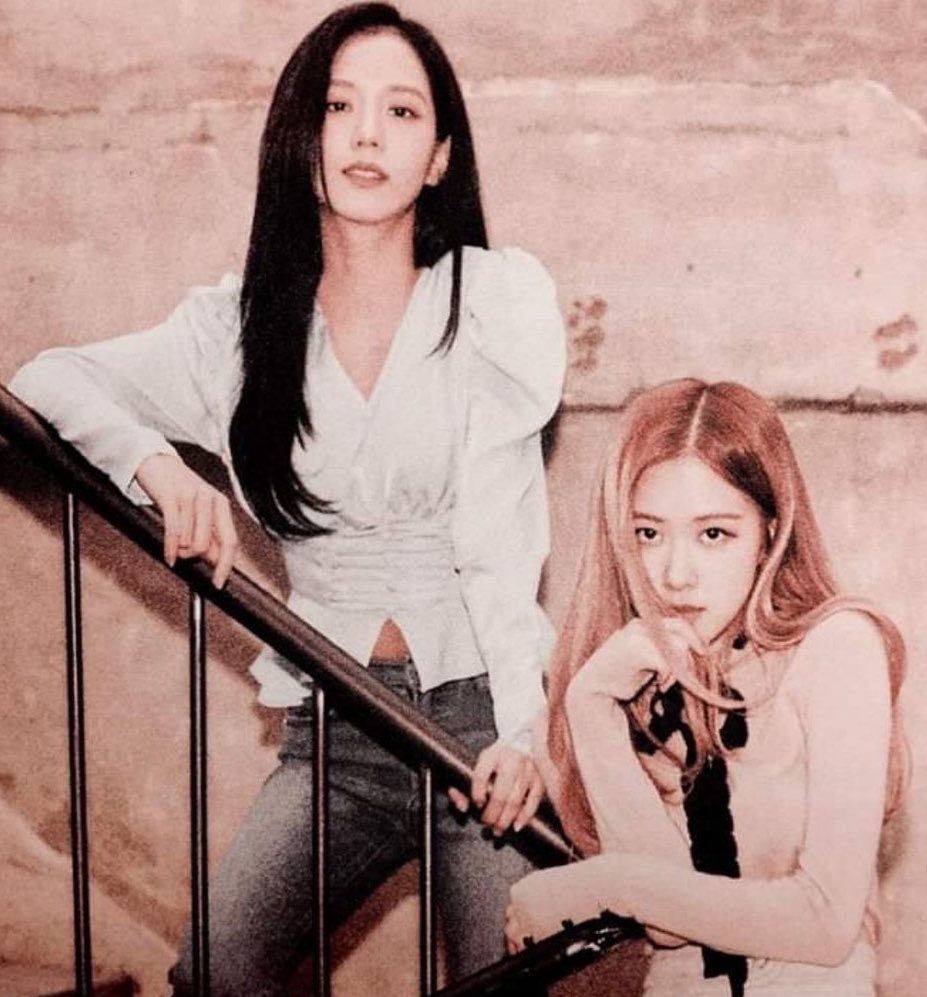 rodsepark's tweet photo. [ROSE UPDATE] RT jpgchaesoo: https://t.co/HlQ1y9FhGw