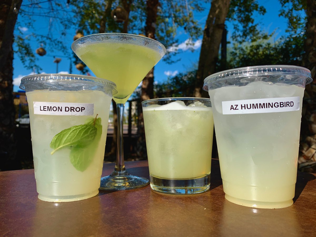 32shea's tweet photo. Take Home Happy Hour! πΈπ π $7 All Day! Our signature Mint Lemon Drop #Martini and Arizona Hummingbird are available for carry out! Orders: 602-867-7432
.
.
.
#happyhour #cocktailstogo #cocktails #cocktailculture #azfoodblogger #phxdrinks #localdrivethru #32shea #north32nd #phx https://t.co/iDkkl0Ir2g