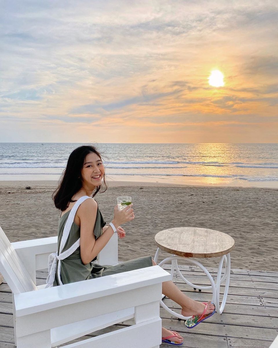 Havaianas Thailand tweet media