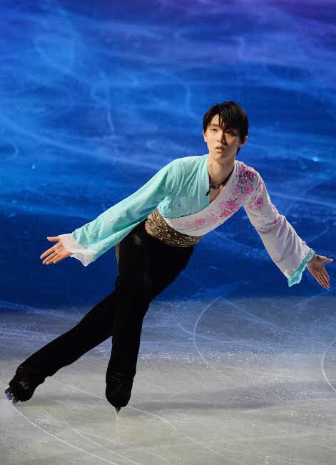 羽生結弦の神衣装を語る Twitter Search Twitter