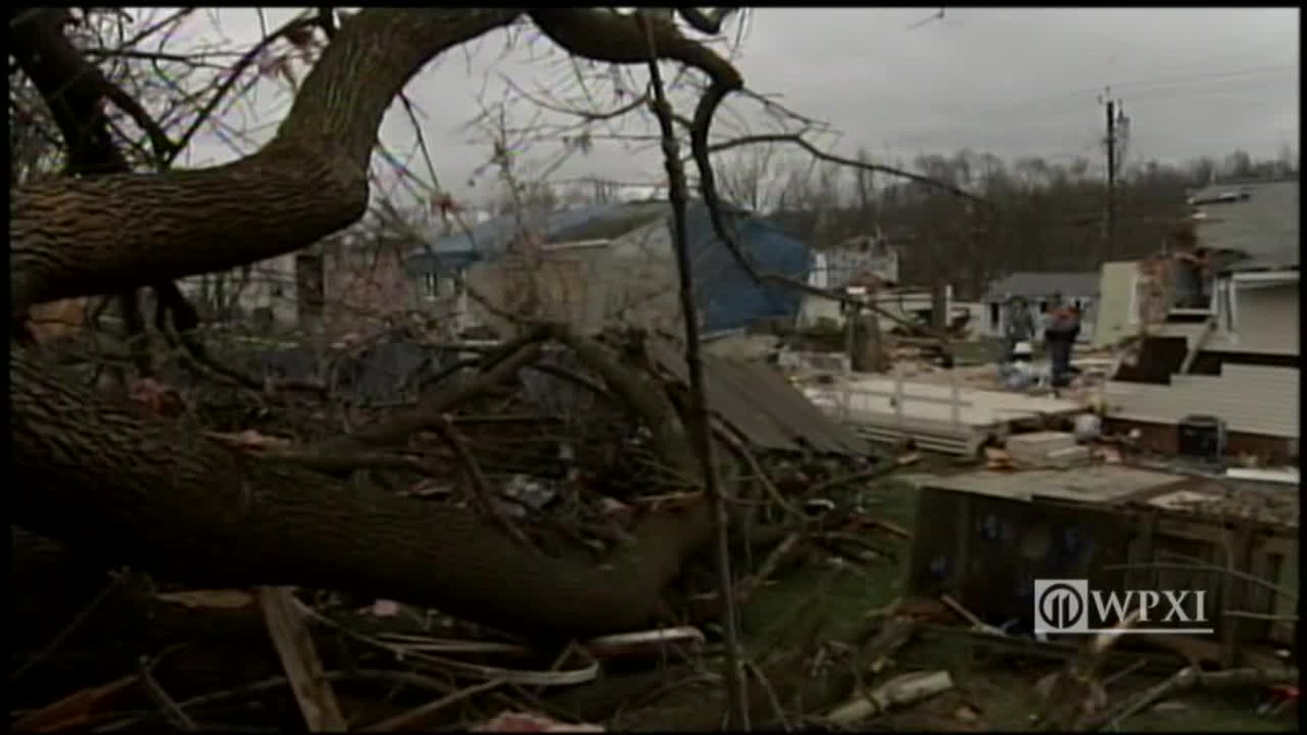 Remember this!? Nine years ago today, an EF2 tornado ripped through Westmoreland County, leaving behind a 7-mile-long path of destruction. #wpxi #tornado bit.ly/2WzHRxQ