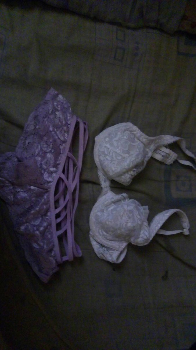 FernandaFotosex's tweet photo. Más conjuntos de mi ropa https://t.co/oK6mi9syUW