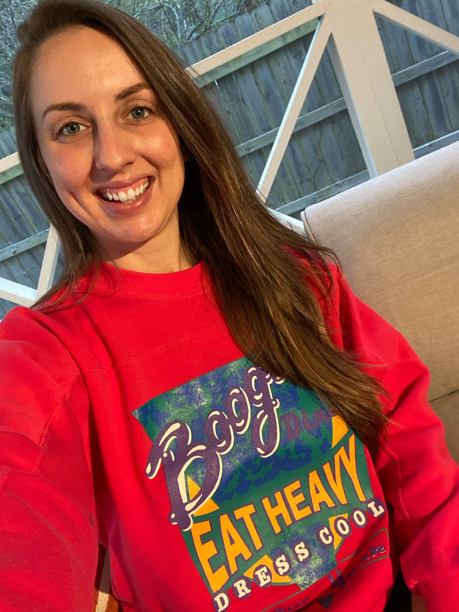 Lauren_McCraw's tweet photo. Found this sweatshirt my mom gave me in my closet and thought it was appropriate quarantine attire. Catch me in this for the next few weeks probably. 😂😩 #EatHeavy #DressCool https://t.co/GeuZ87ojAd