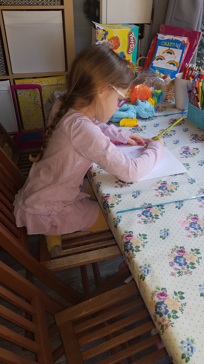 shrinking_mama_'s tweet photo. @brightside_no Sadie is straight into her work (even though I said she didn't need to start yet). Creating her favourite pants for last night's story time. We are looking forward to tonight's book :-) https://t.co/oy48jieeWZ