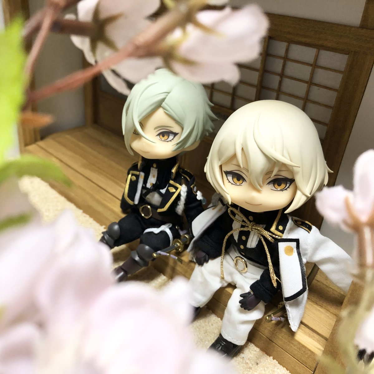 92%以上節約 刀剣乱舞 ねんどろいど ねんどろいどどーる 髭切 膝丸