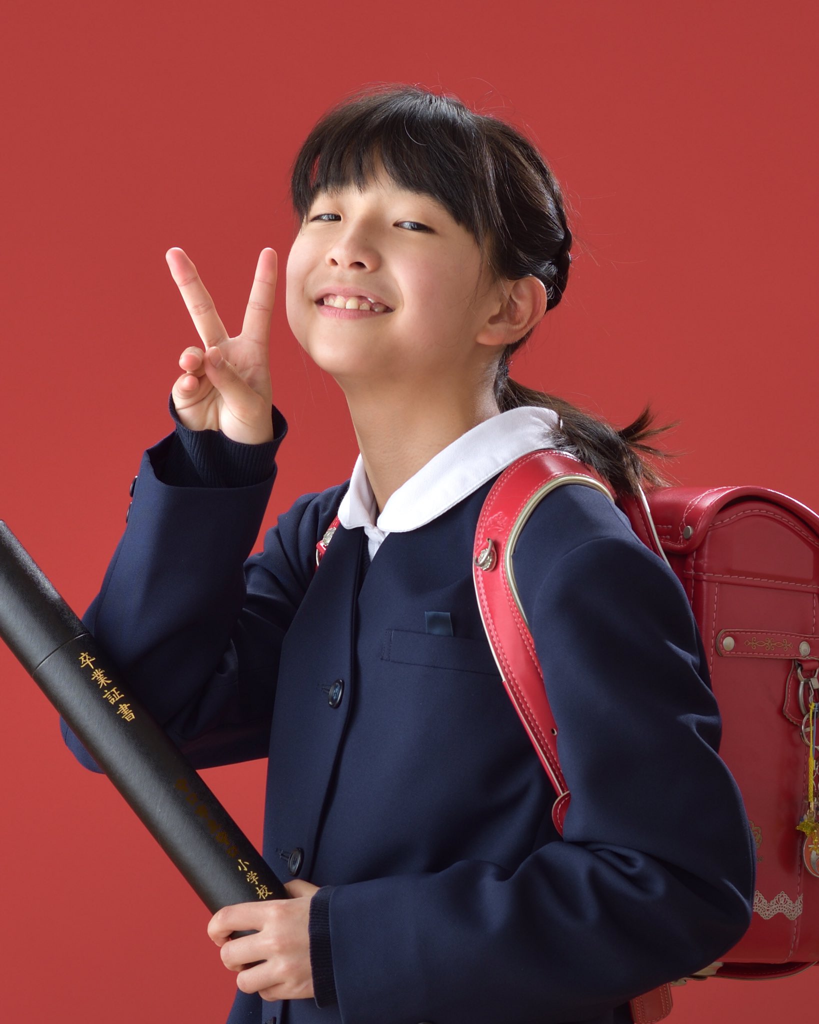 たつまき Ohana笑顔大好きカメラマン 卒業 ランドセルと 制服姿もかわいい りなぷう どや顔 卒業写真 ランドセル T Co 3cubucbyfm Twitter