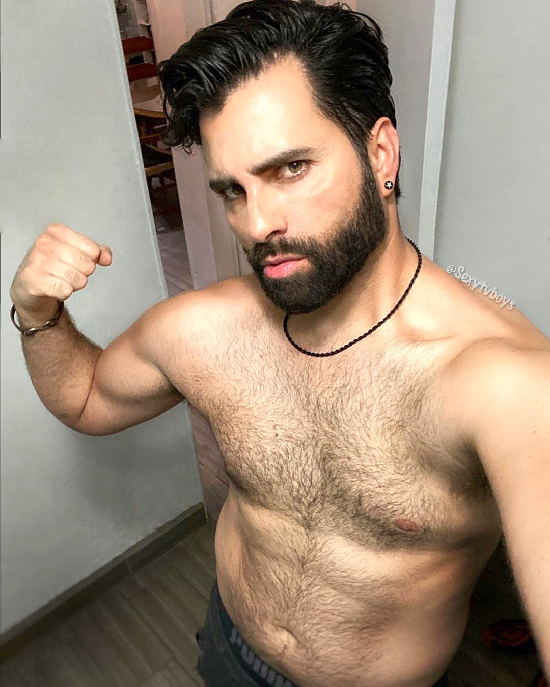 Mis Famosos Favoritos 🔥 on X: Alan Slim t.co5XkdfX1LcJ  X