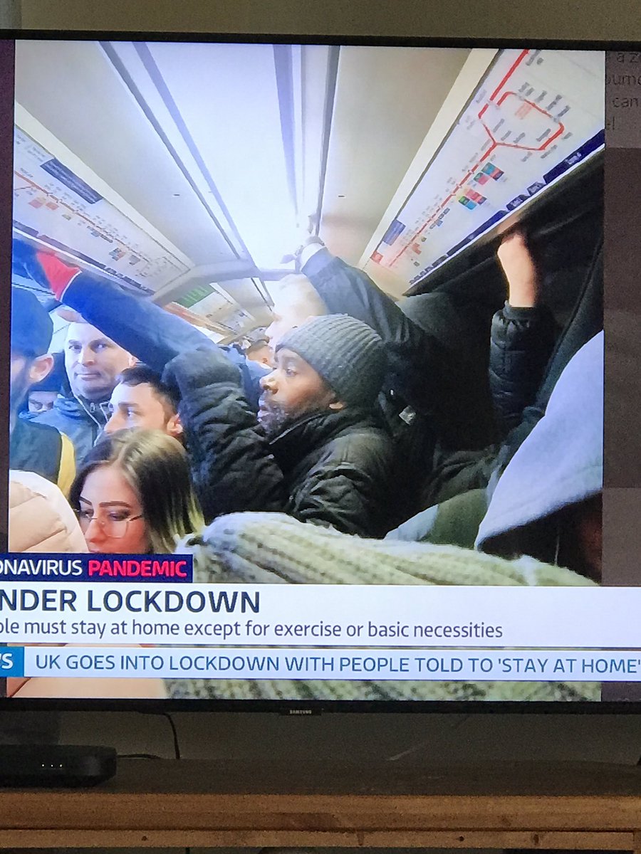 What do people not understand about stay at home and social distance?? This is not social distancing on the London underground this morning and you are going to prolong everyone’s lockdown. #UKlockdown