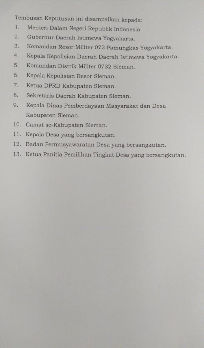 Keputusan tersebut ditetapkan hari ini, 24 Maret 2020, melalui Keputusan Bupati Sleman Nomor 22/Kep.KDH.A/2020 tentang Penundaan Pelaksanaan Pemilihan Kepala Desa (Pilkades) Secara Elektronik di Kabupaten #Sleman