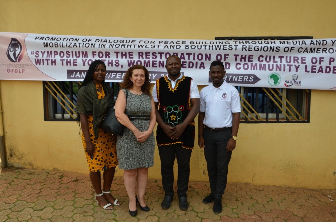 gfdlpcam's tweet photo. United Nations Office for the Coordination of Humanitarian Affairs (UNOCHA), #Bamenda represented by @IIhamMoussa, endorses GFDLP Peacebuilding and Conflict transformation mission across #NWSW championed by GFDLP Founder/CEO Akoh Baudouin https://t.co/bTE3rsIf4V