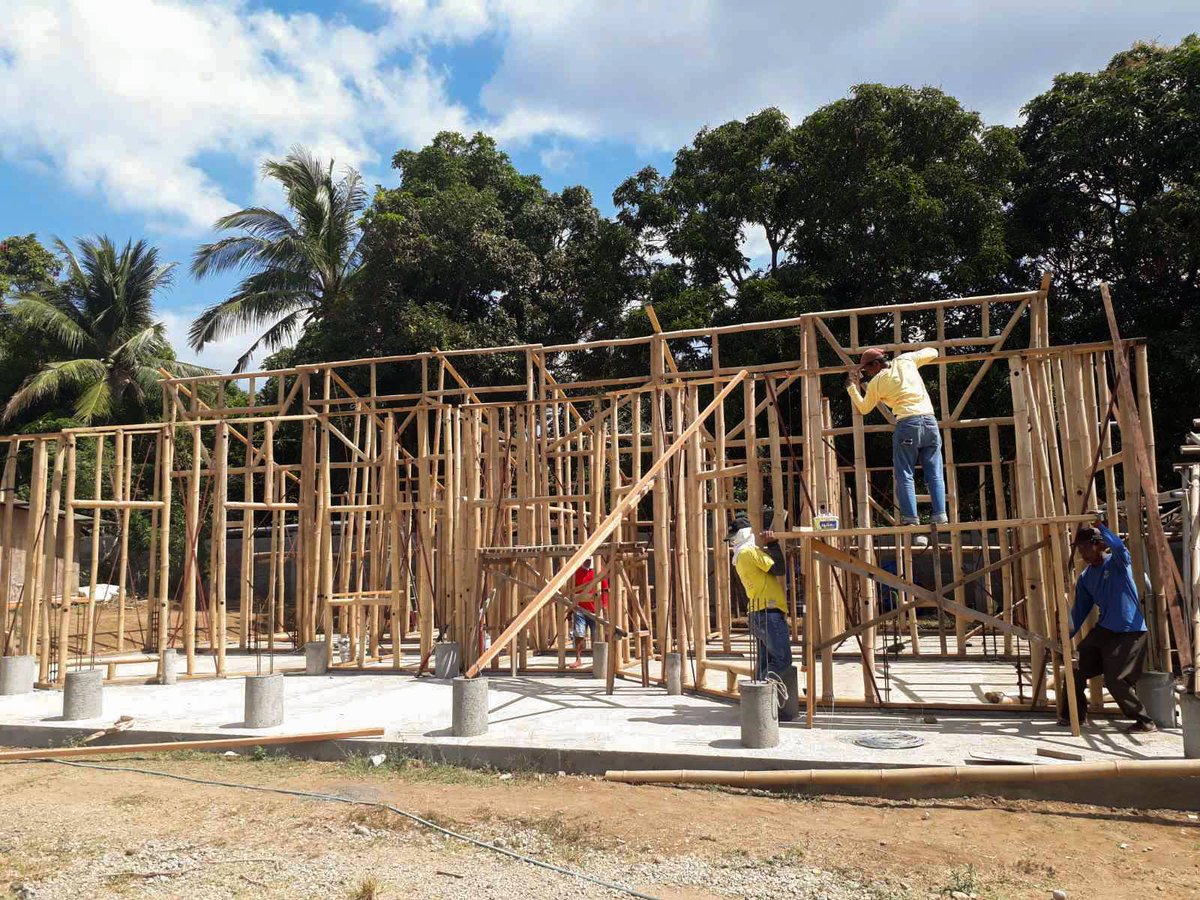 luisfelomu's tweet photo. Updates from our site in Nasugbu!
Rejoice Village in Batangas is well underway, with the first children’s home at almost 63% completion.
The Village, a partnership initiated by humanitarian organization 4P for People, aims to house up to 48 orphaned children.
#Basebahay #Bamboo https://t.co/ekGmCnUK8a