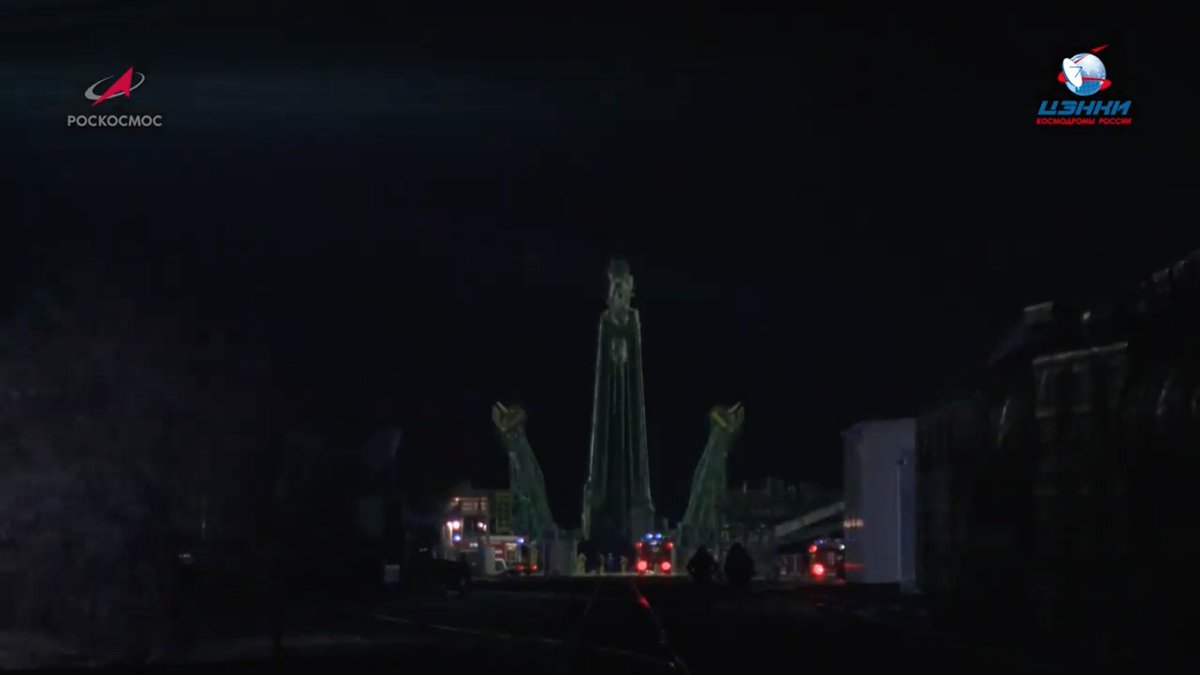 ShuttleAlmanac's tweet photo. I love empty launch pads post launch. Nice ghostly image following the @Arianespace Soyuz #ST28 @OneWeb @gk_launch launch yesterday https://t.co/wLi1LG9npE
