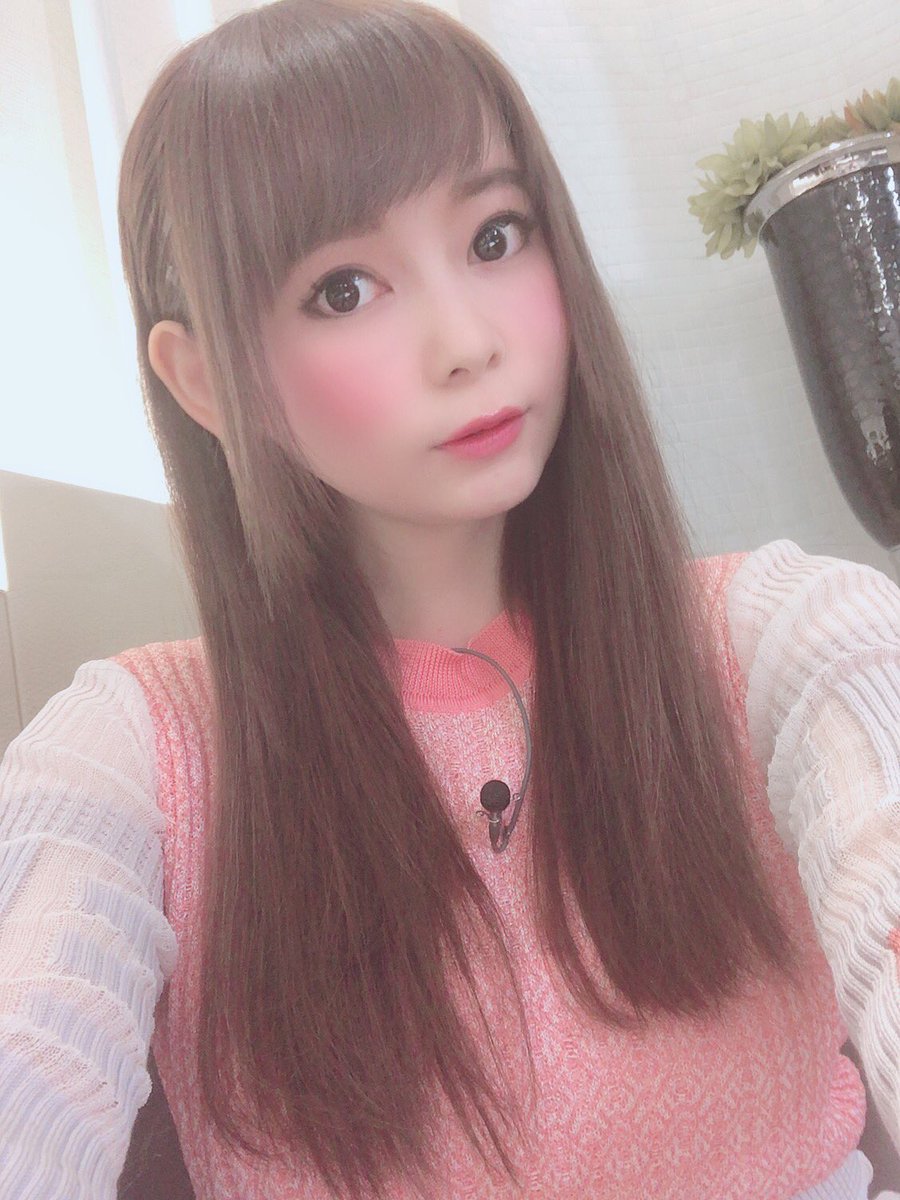 中川翔子 Theしょこたん 写真にツッコミ続出 Mattじゃん まいじつ