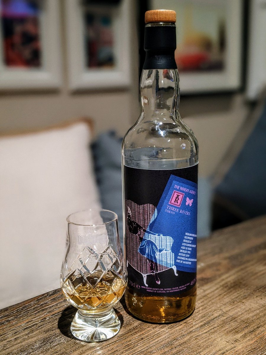 RHOSDHU² // In the last two months I've had the opportunity to sample two different bottlings of Old Rhosdhu. In the 16+ years I've been at KWM, we've only ever had 3 or 4 bottlings of this very fruity single malt from Loch Lomond Distillery. Distilled in 1993 &amp; bottled ⬇️🥃⬇️