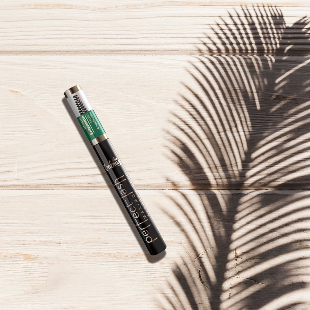 CosmeticosValmy's tweet photo. ¡Haz lucir tus pestañas con nuestro #PerfectLash Efecto Extensión! https://t.co/vfSI3kWi8k