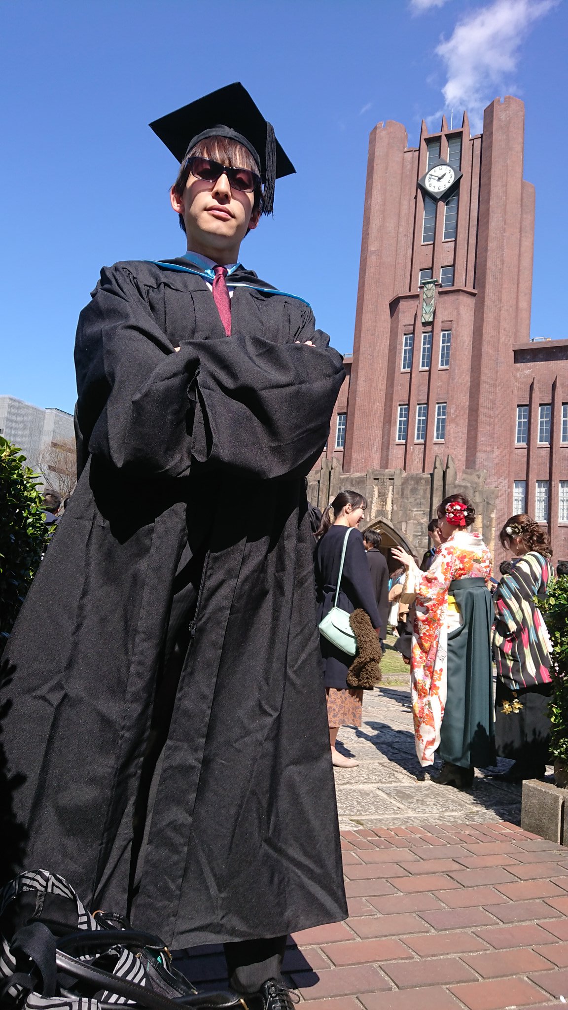 東京大学 アカデミックガウン しぼれ 学士 工学部 卒業式用 東京大学 アカデミックガウン しぼれ 学士 工学部 卒業式用