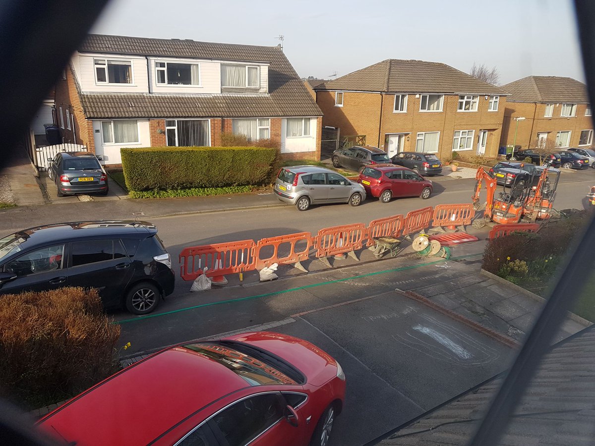 almobloke's tweet photo. @virginmedia your guys have closed off the road not letting traffic through (inc potentially ambulances). No communication in person (good) but nothing through the letterbox or anything else.
What about emergency workers who need to get to work?
#COVID19 https://t.co/xay67kFfjm