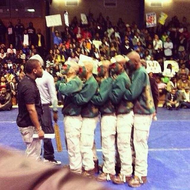 DirteeSprite's tweet photo. Probate day 9 yrs ago. Happy 9th Iotaversary LBs 🤎🐎💛 #EEMade #Sp11 https://t.co/v8vlxw7A63